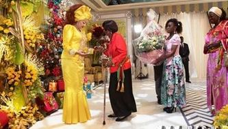 cérémonie de remise des voeux à la première dame chantal biya