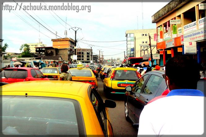 Article : Bienvenue dans le Cameroun parall&egrave;le