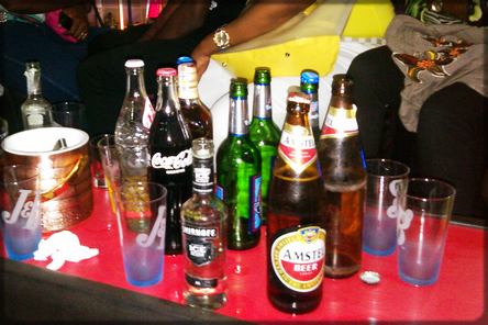 bières sur la table