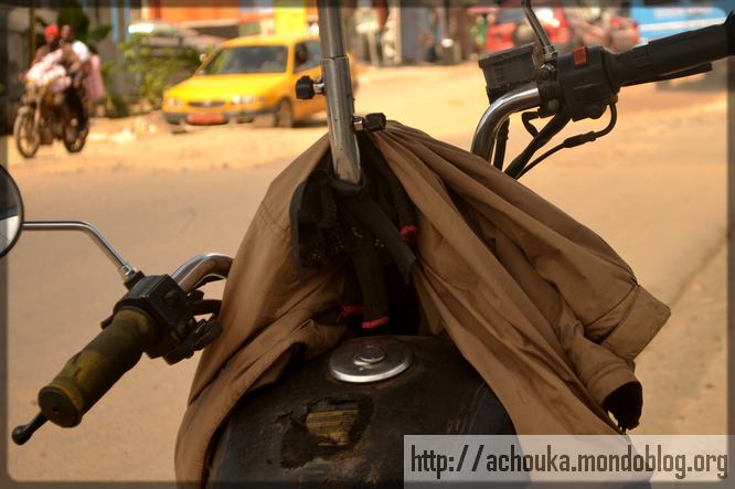 Article : Comment se comporter avec une moto ici à Douala