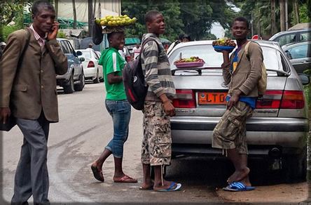 jeunes commerçants camerounais