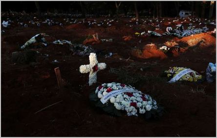 cimetière rempli de morts en Afrique 