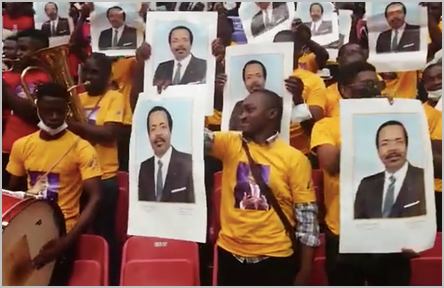 jeunes partisans de Paul Biya